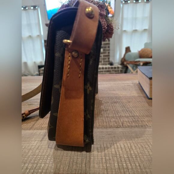 Authentic Vintage Louis Vuitton Cartouchiere MM - Picture 3 of 10